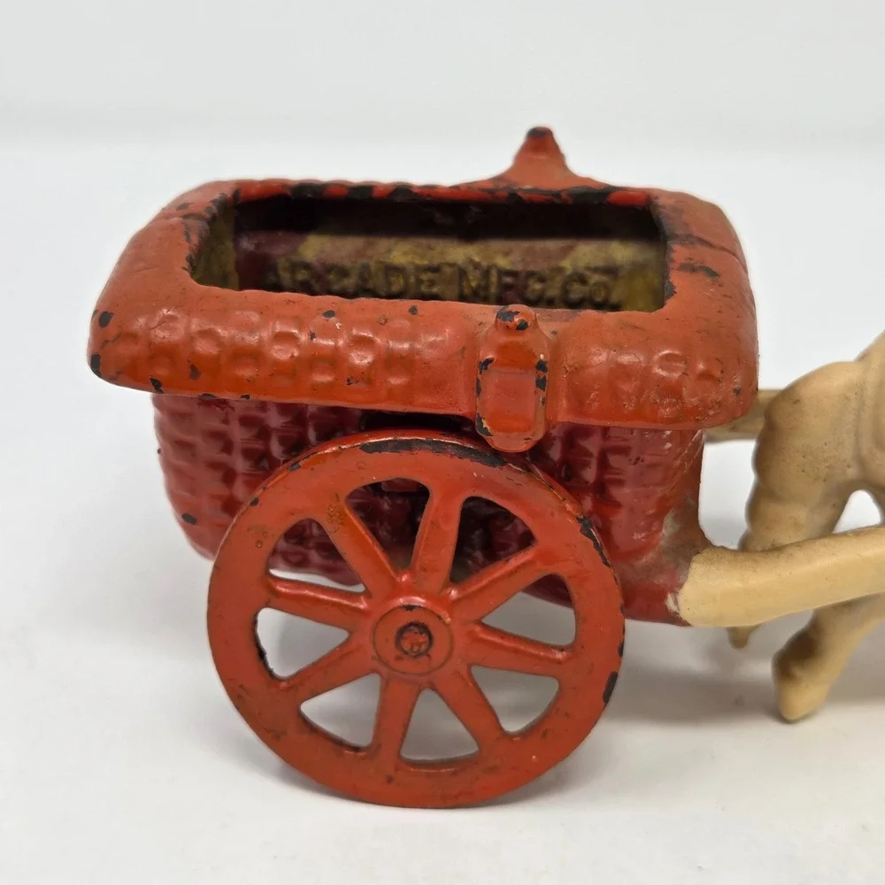 Antique Arcade Mfg Co Cast Iron Horse‎ Drawn Cart Red Basket Wagon Toy Antique